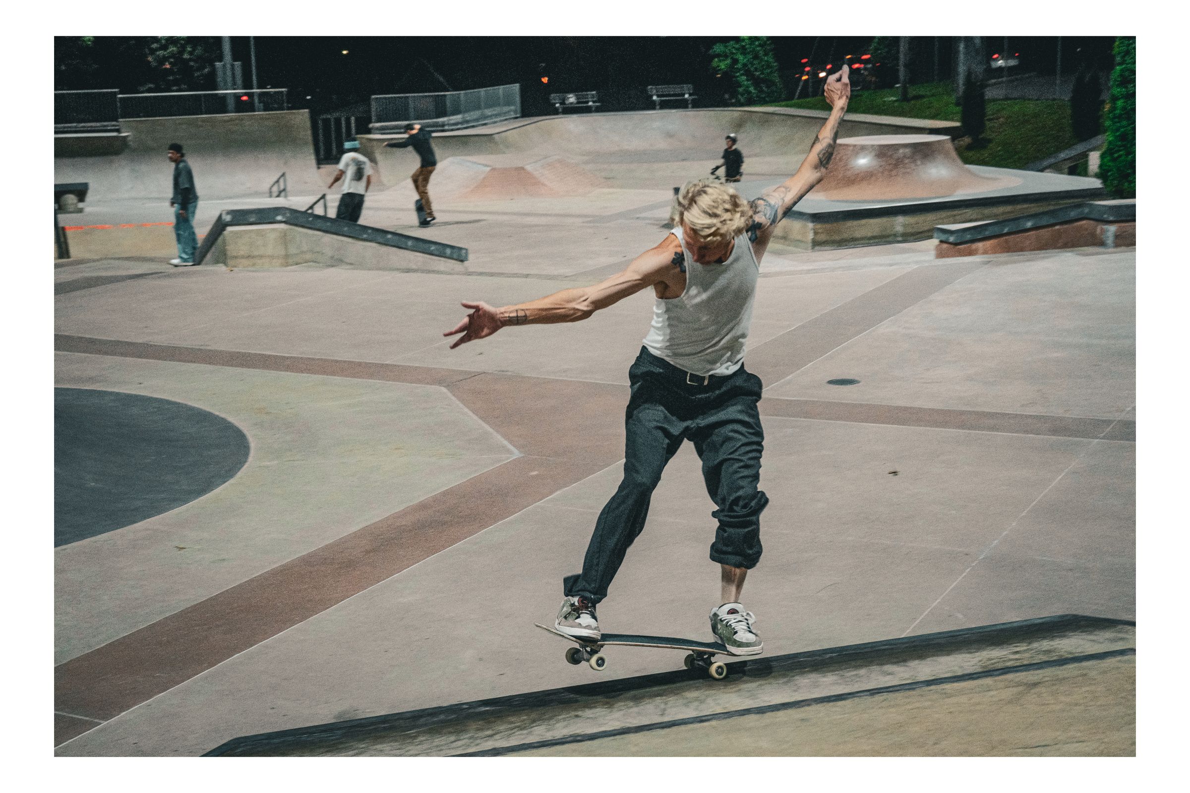 Skate photograph 22 by William Everett